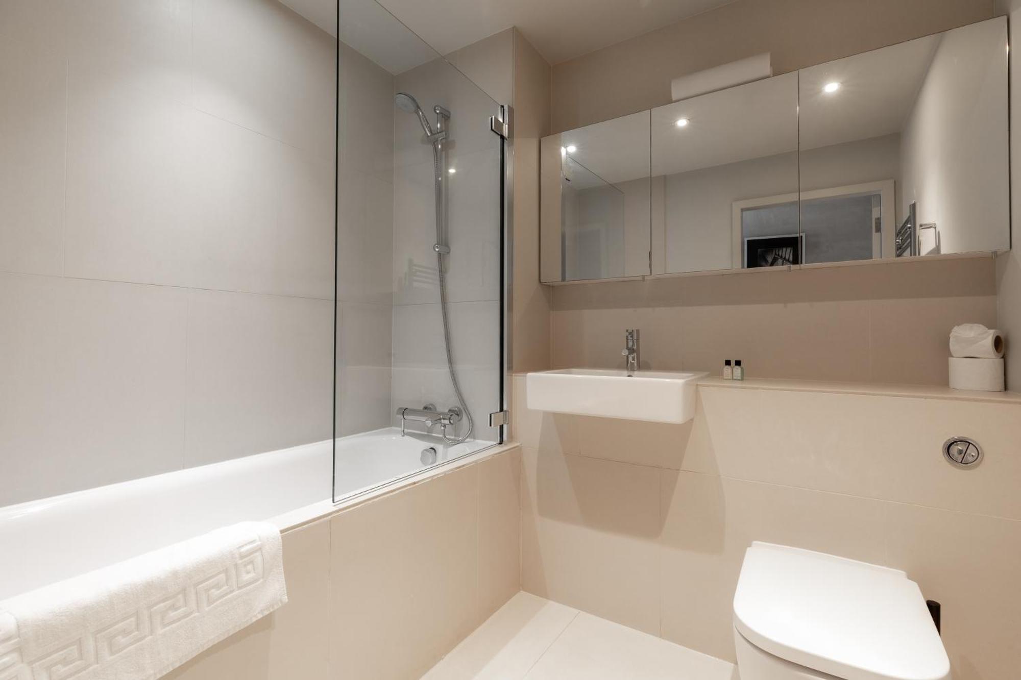 Stayinn Holborn Лондон Екстериор снимка