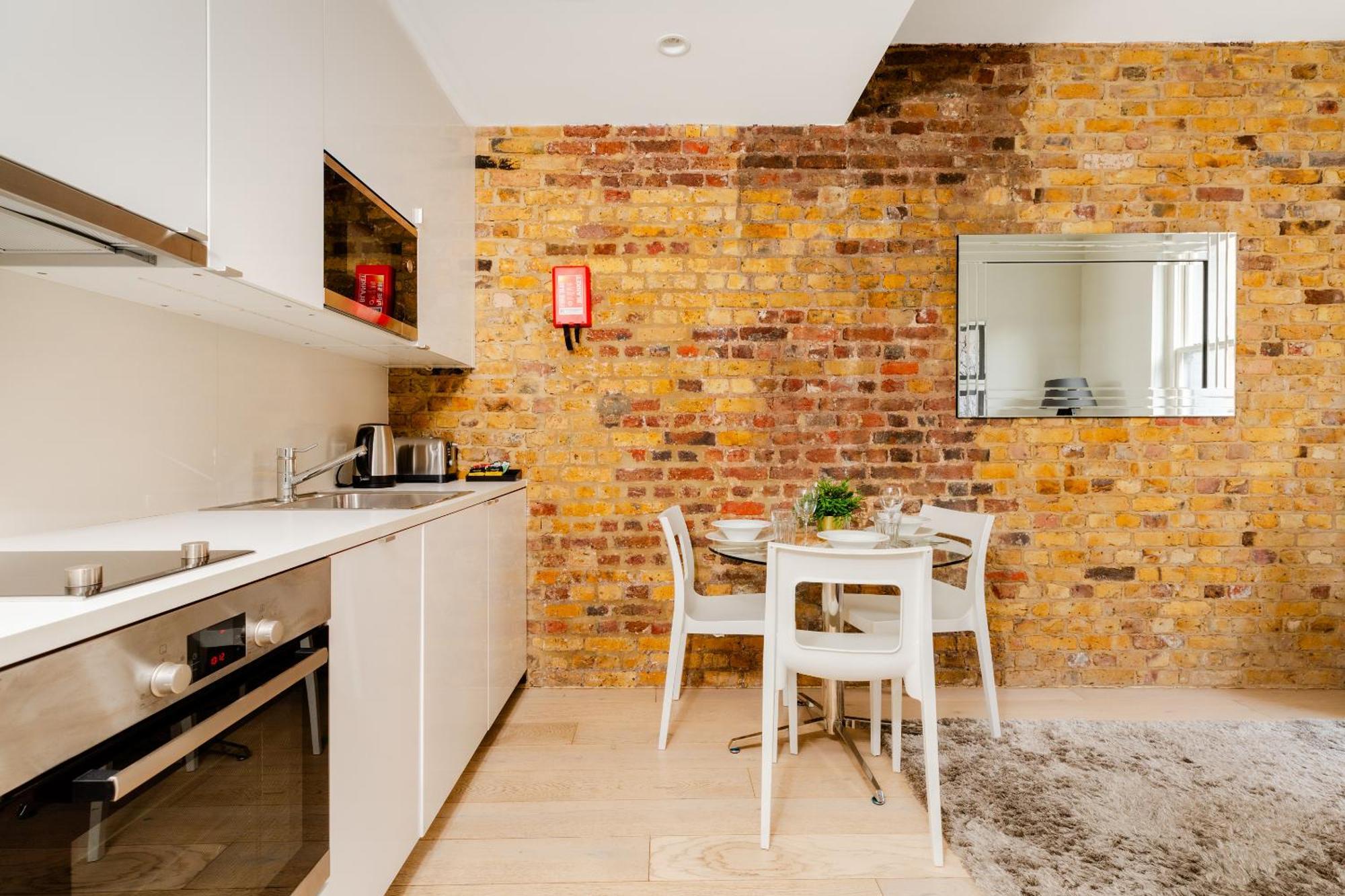 Stayinn Holborn Лондон Екстериор снимка