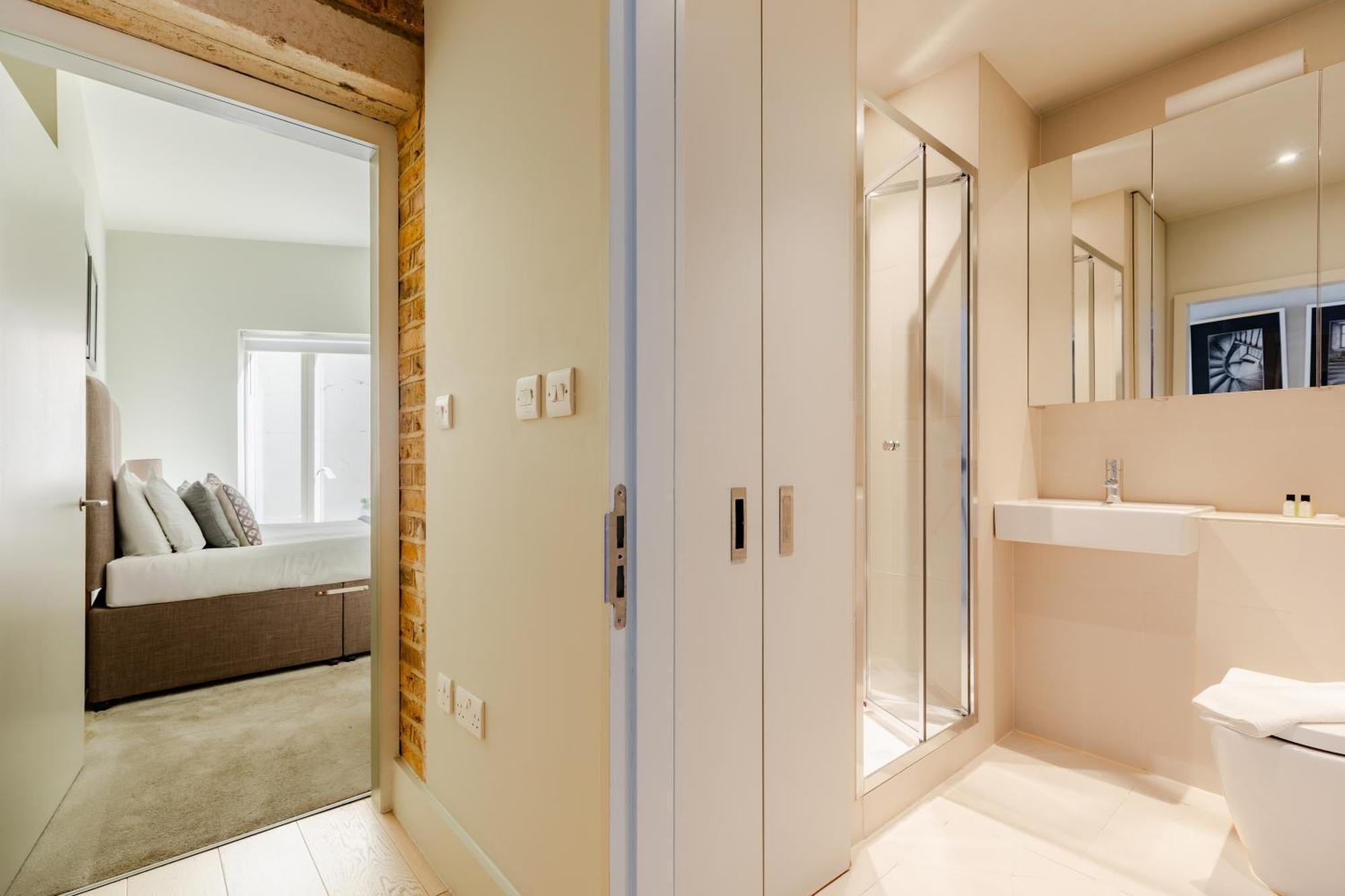 Stayinn Holborn Лондон Екстериор снимка